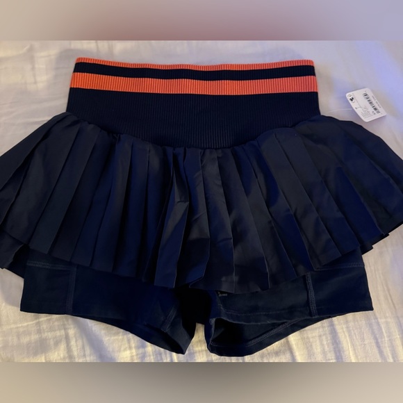 Free People X FP Movement Doubles Skort in Midnight Navy/Just Peachy Combo NWT - Picture 4 of 4